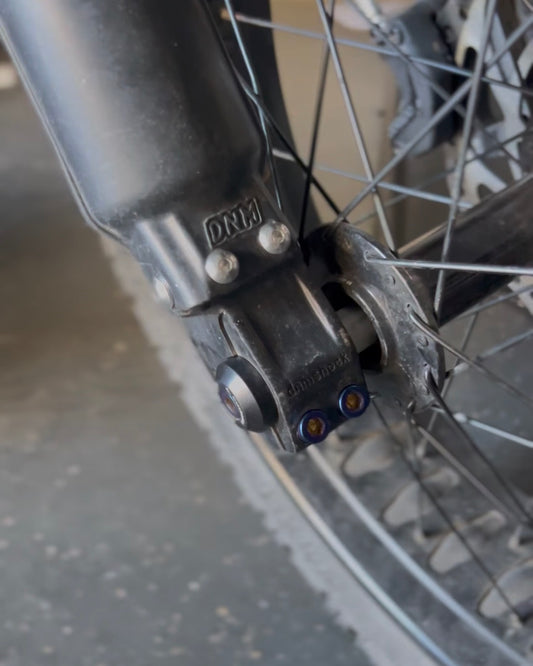 Super 73 axle titanium